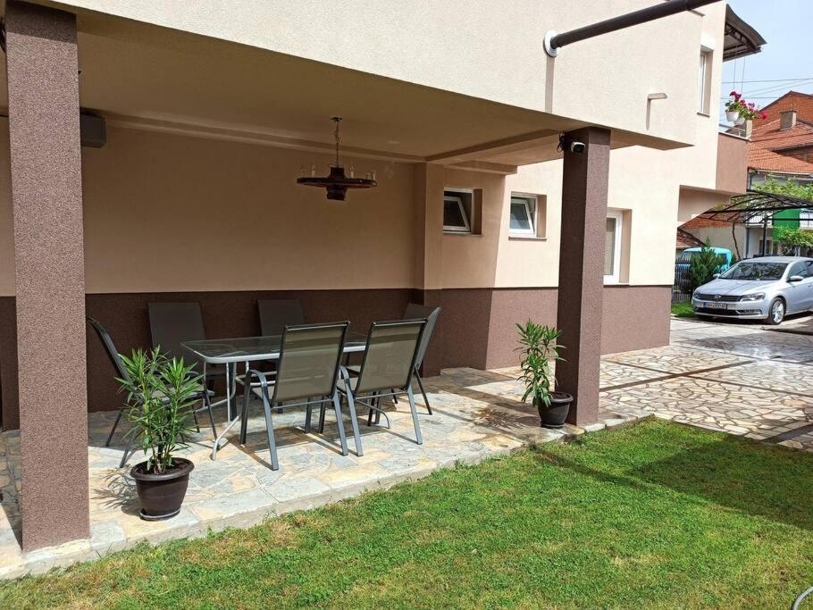 Luka Apartment In The Center Of אוהריד מראה חיצוני תמונה